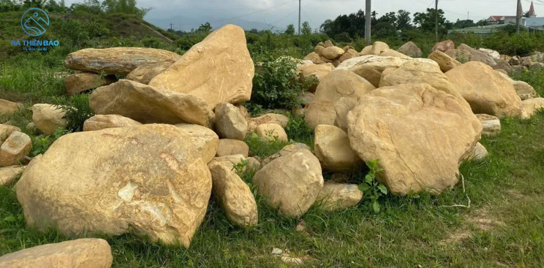 Đá Vàng