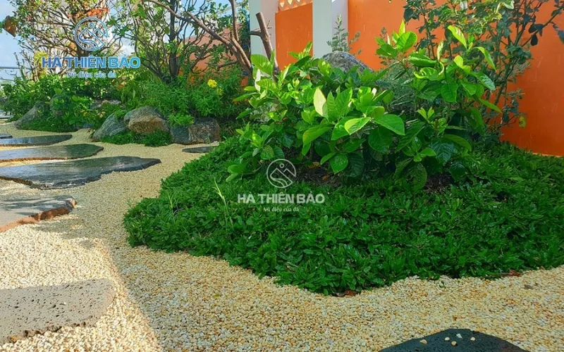 Lát lối đi, đường dạo bằng đá sỏi
