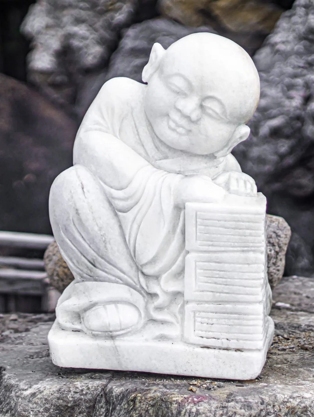 Tượng chú tiểu