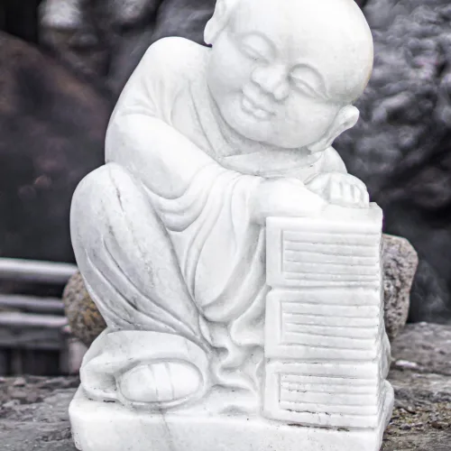 Tượng chú tiểu