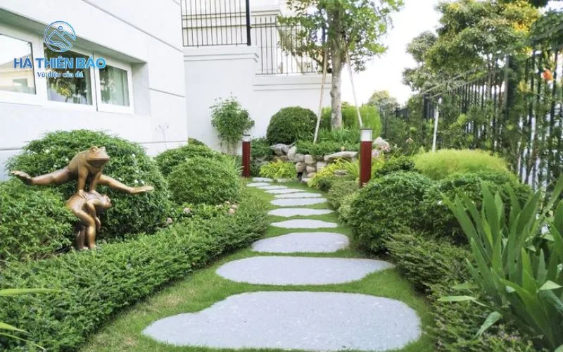 4 loại đá tự nhiên lát sân hoàn hảo cho tiểu cảnh sân vườn 1 Đá tự nhiên lát sân là vật liệu khai thác trực tiếp từ các mỏ đá tự nhiên